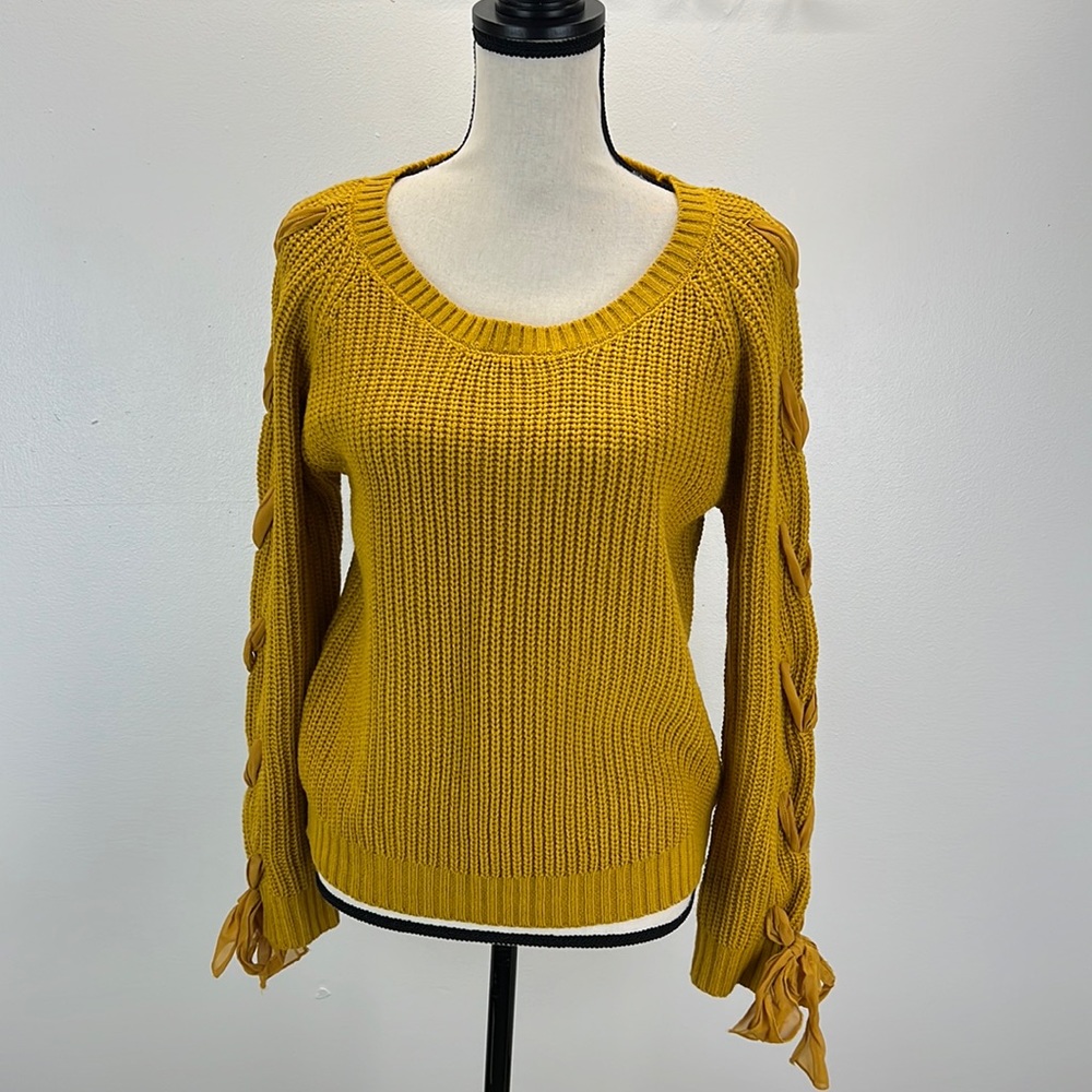⭐️🌸Love by design ribbon tie sleeve mustard yellow sweater size medium
